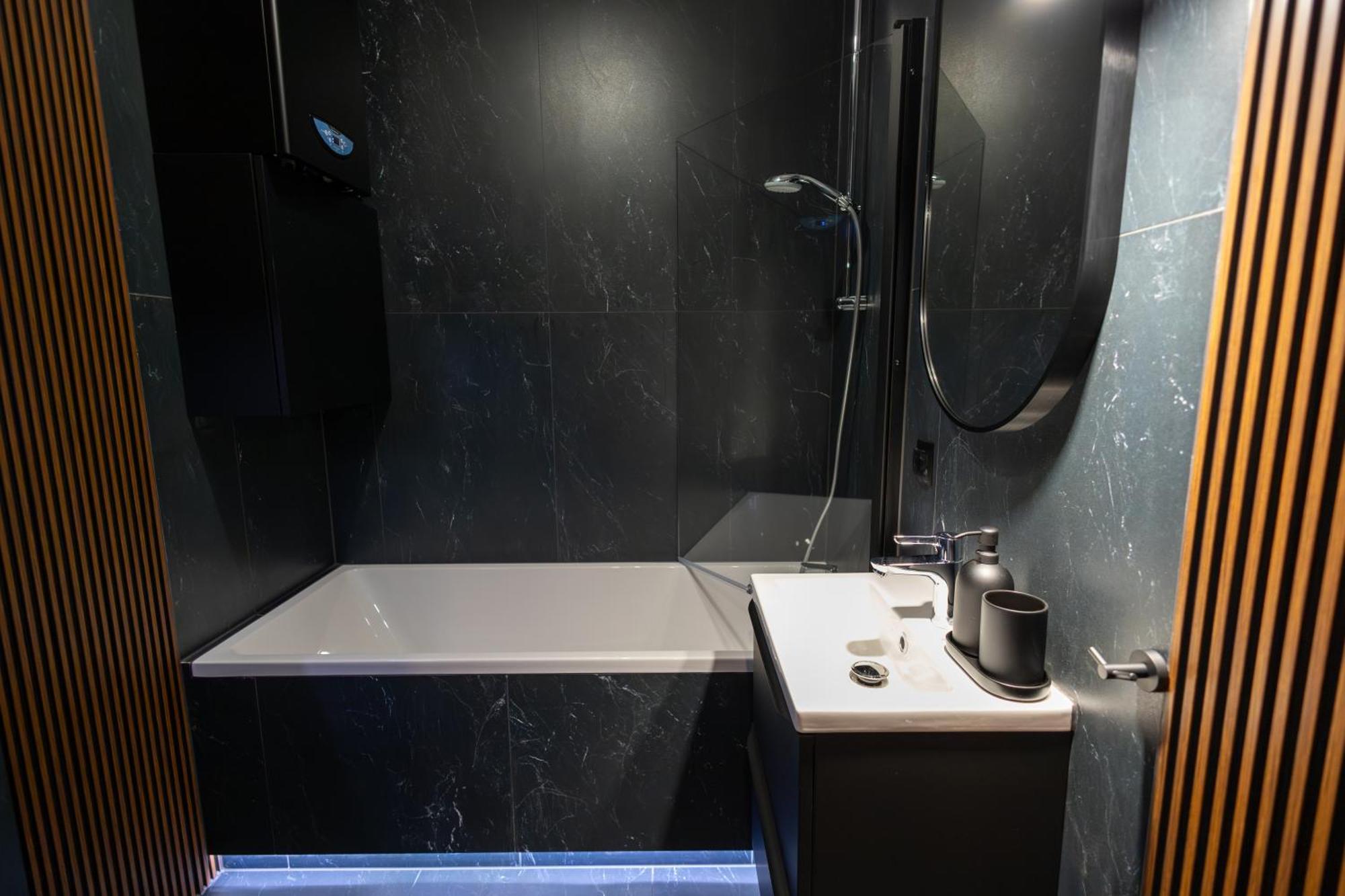 Apartament Prestige Nowy Sacz Bagian luar foto