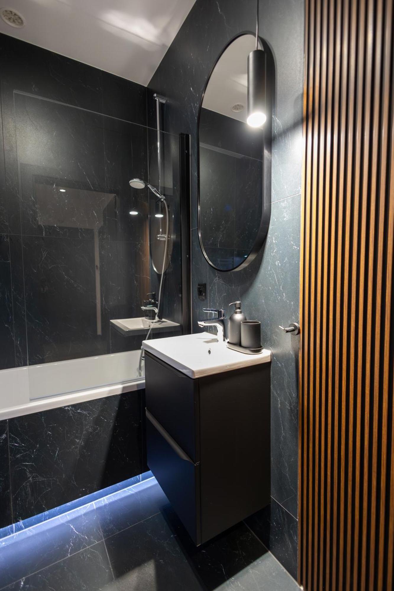 Apartament Prestige Nowy Sacz Bagian luar foto