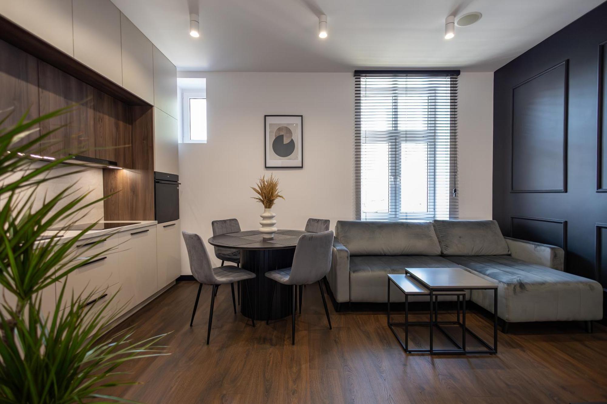 Apartament Prestige Nowy Sacz Bagian luar foto