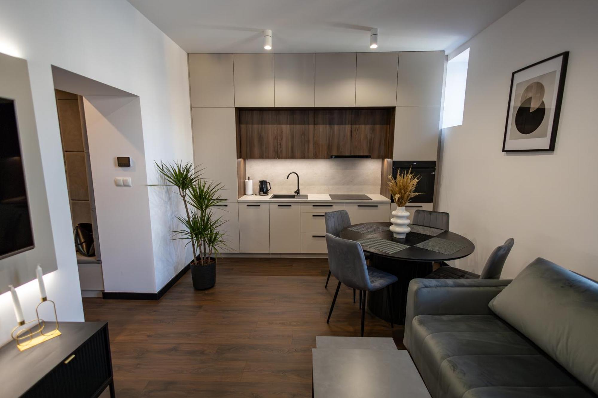 Apartament Prestige Nowy Sacz Bagian luar foto